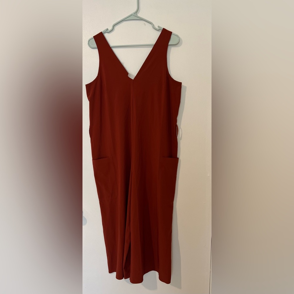 Athleta Sarasota Sleeveless Belted Jumpsuit in
Rust Red Size S - Picture 4 of 7